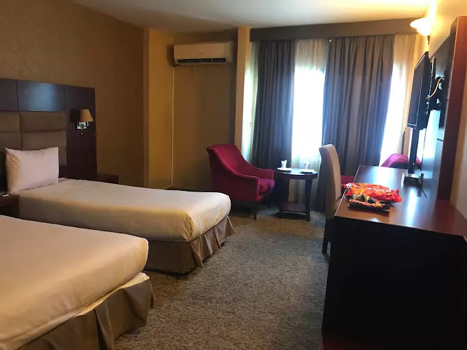 اتاق هتل آرامیس کیش